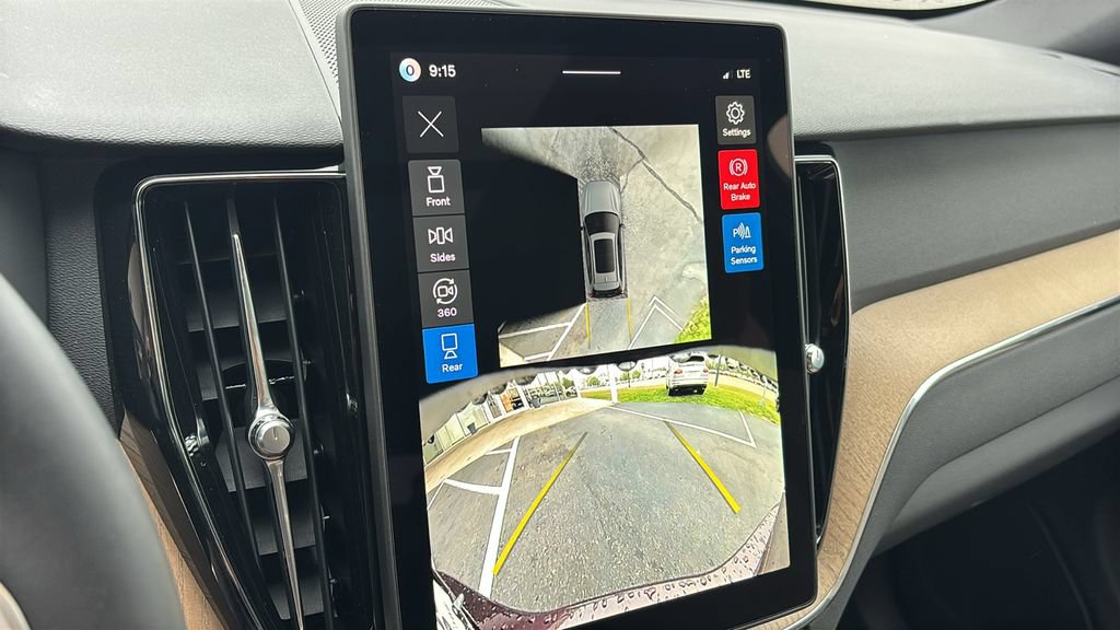 New 2026 Volvo XC60 B5 Plus AWD/4WD image 19