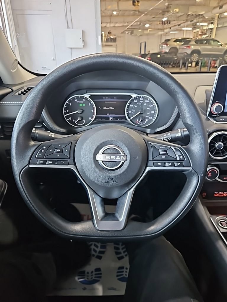 Used 2024 Nissan Sentra SV image 32