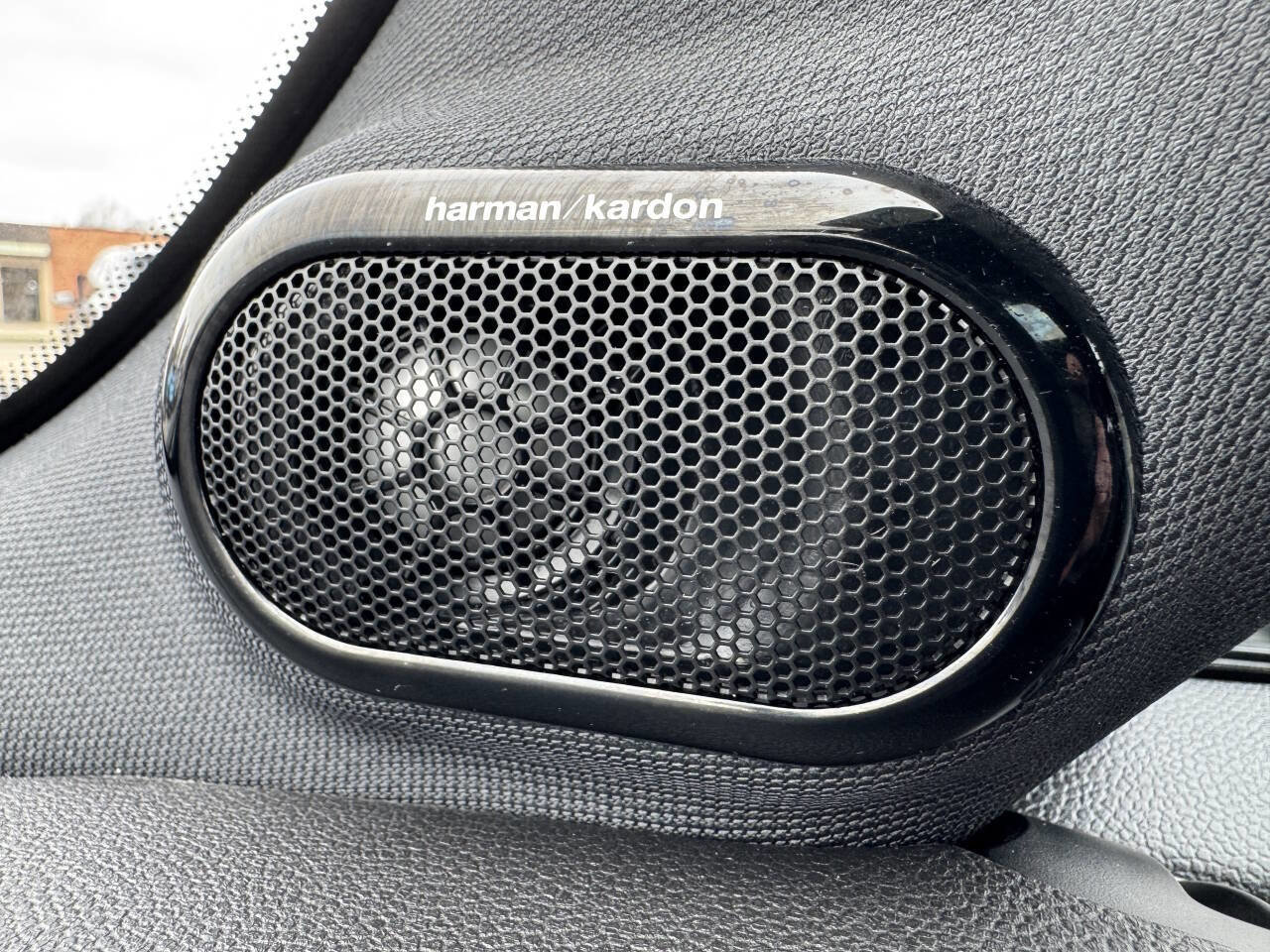 Used 2021 MINI Cooper S image 18