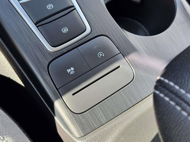 Used 2022 Ford Escape SE w/ Convenience Package image 31