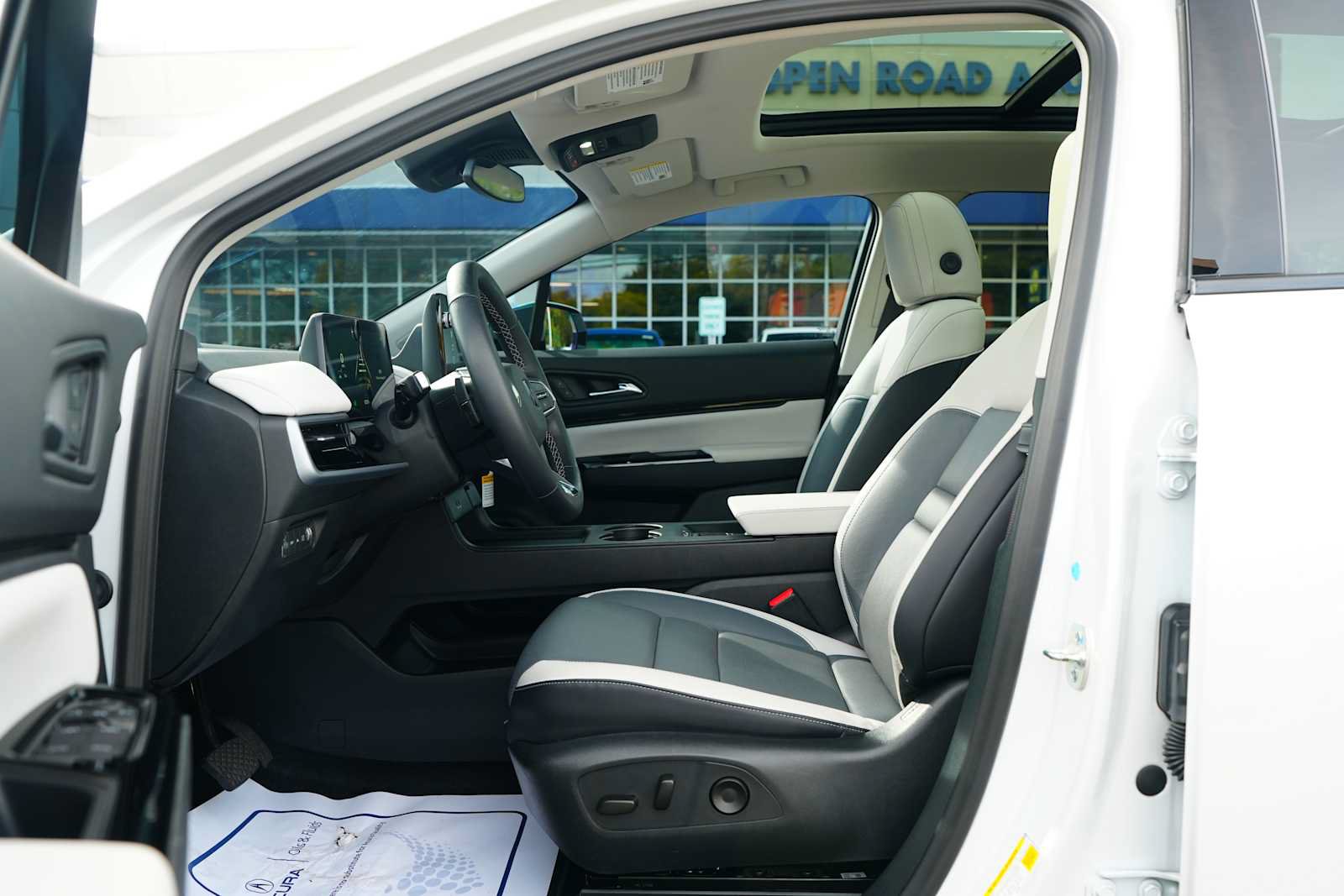 Used 2025 Honda Prologue Elite image 14