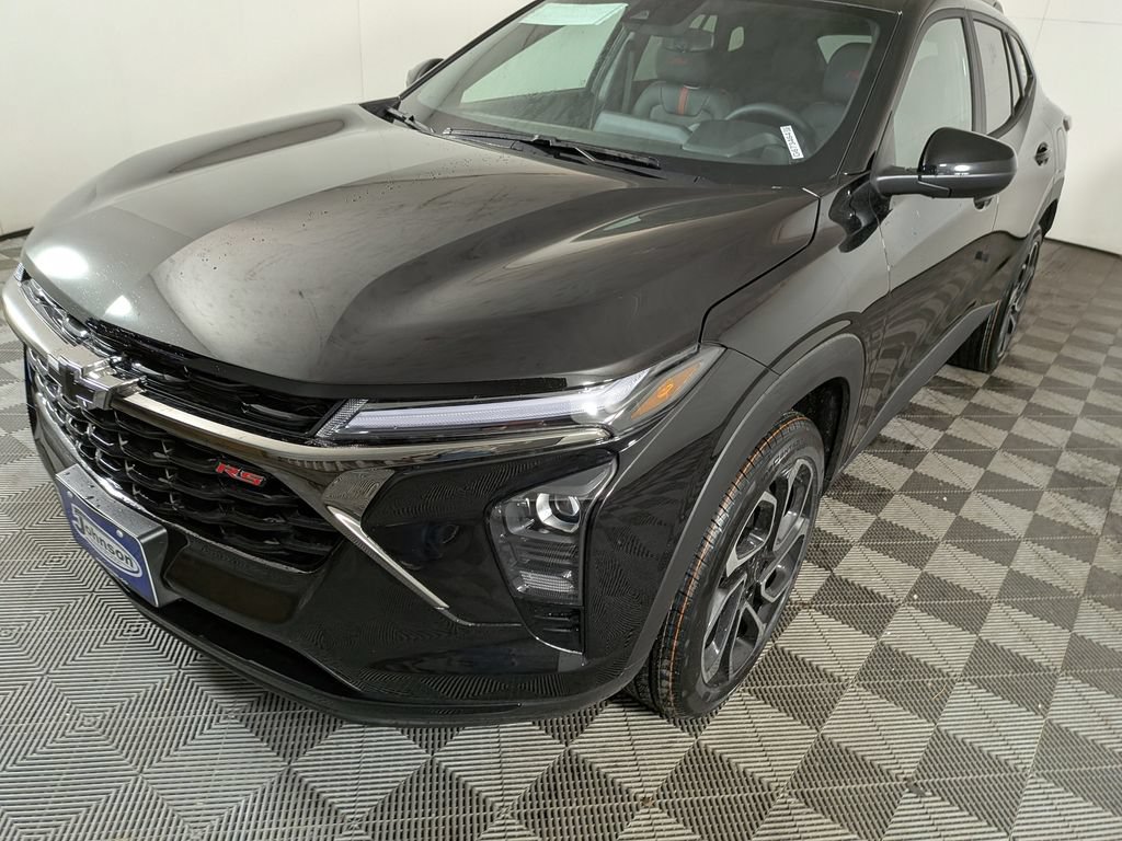 New 2026 Chevrolet Trax RS w/ Driver Confidence Package FWD image 11