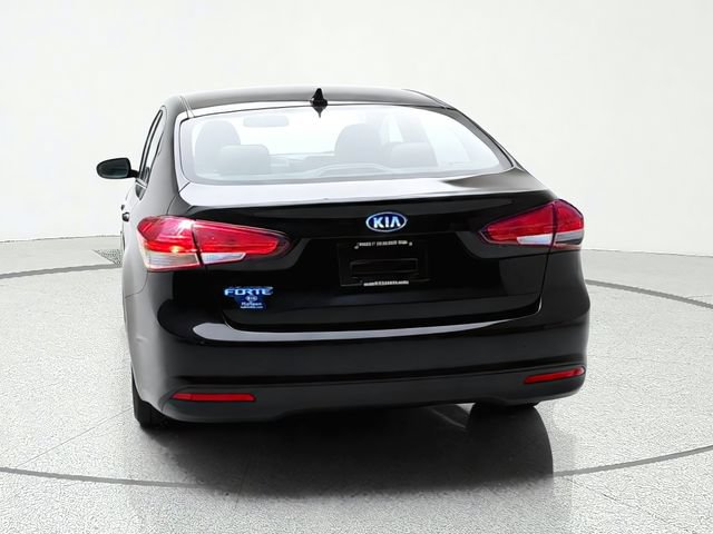 Used 2017 Kia Forte LX FWD image 5