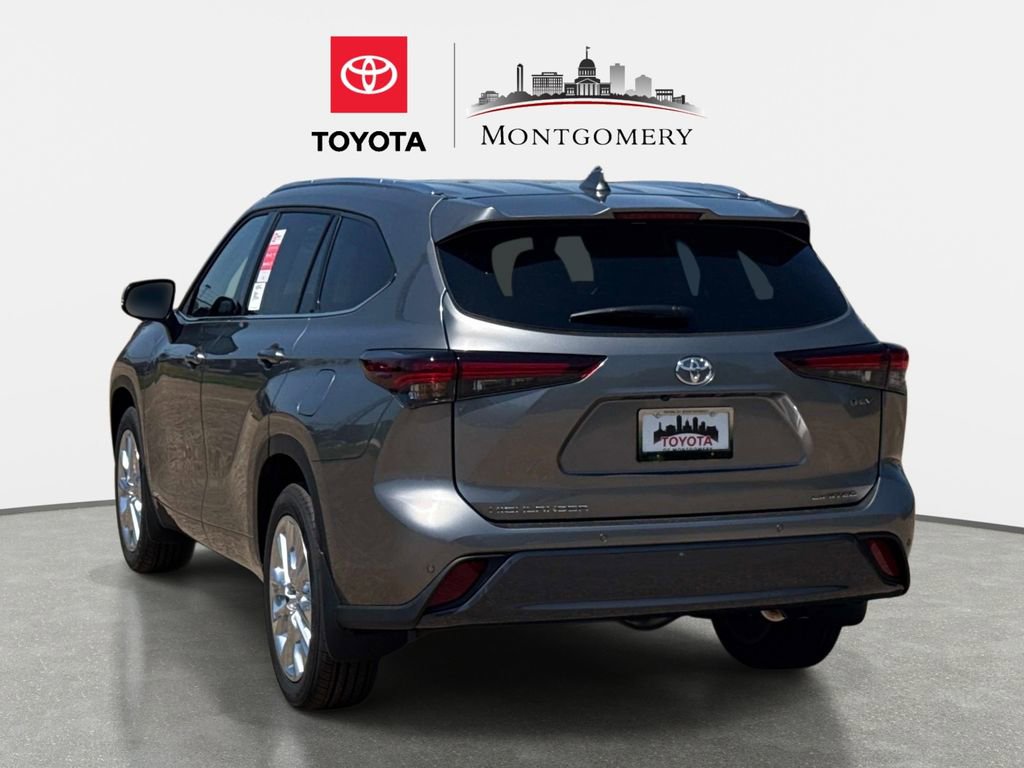 New 2026 Toyota Highlander Limited image 5