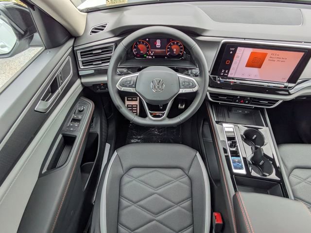 New 2026 Volkswagen Atlas Peak Edition image 16