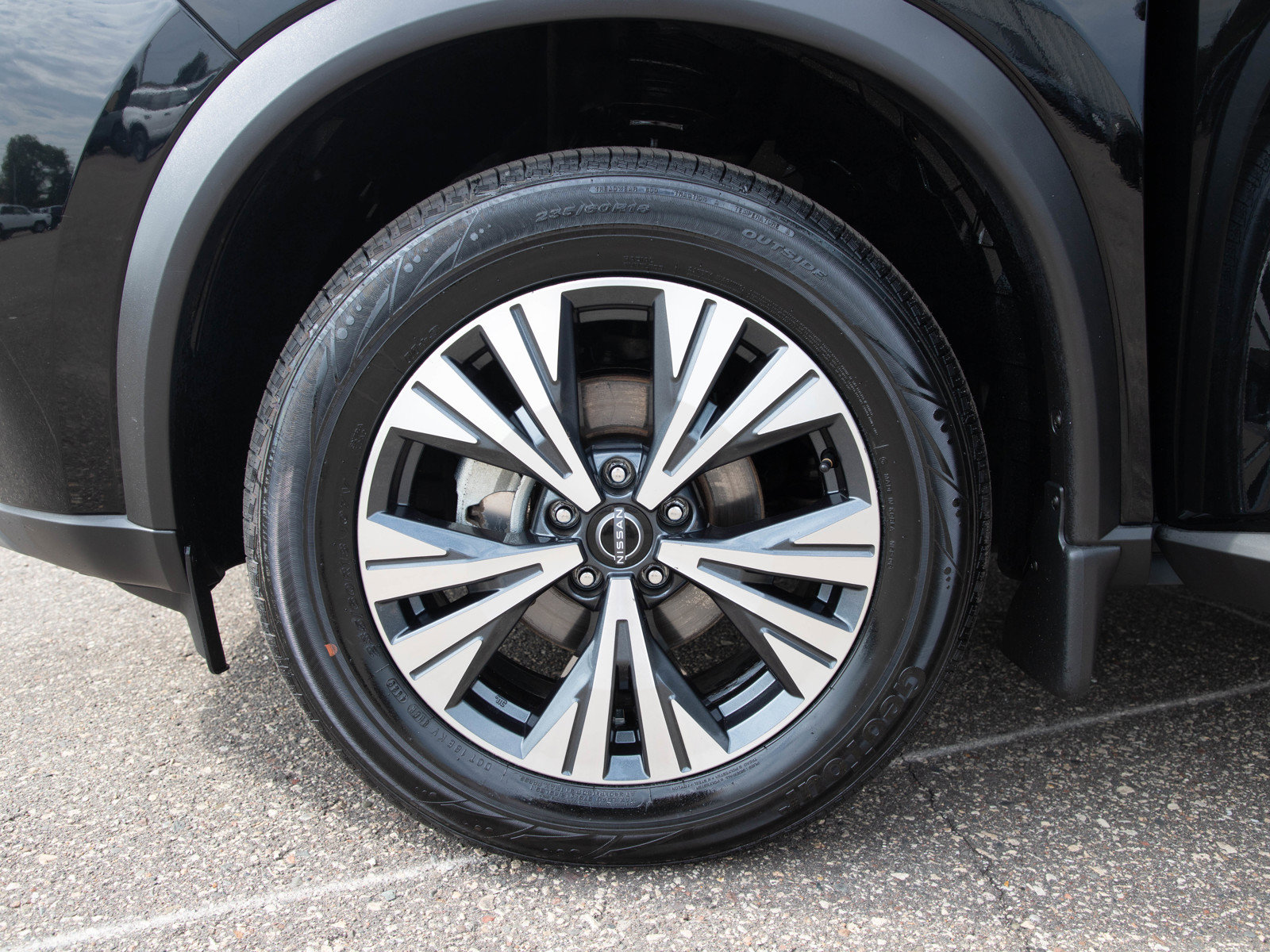 Used 2022 Nissan Rogue SV AWD/4WD image 29