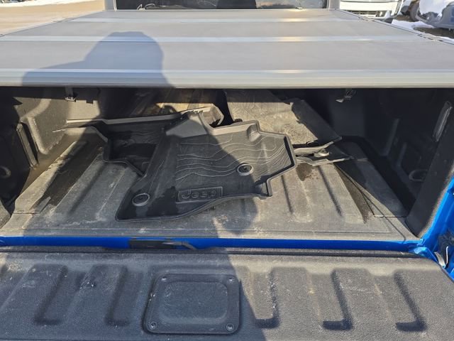 Used 2021 Jeep Gladiator Sport image 12