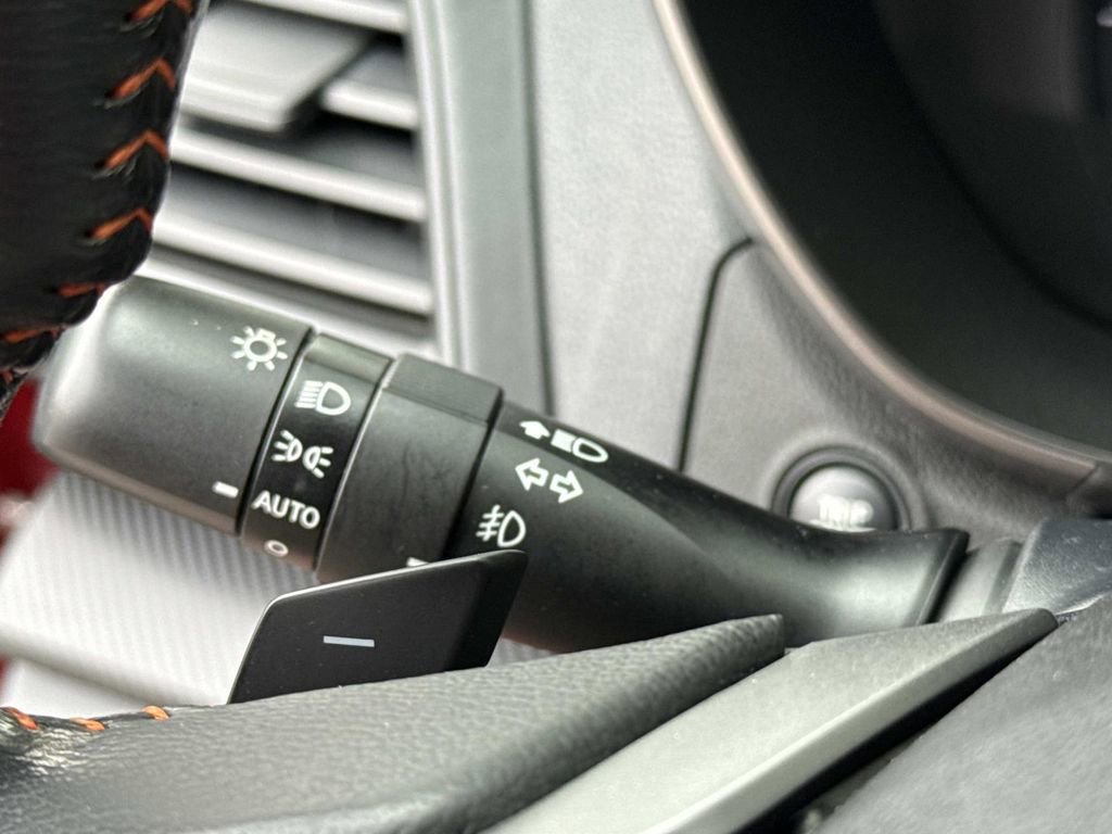 Used 2020 Subaru Crosstrek 2.0i Premium w/ Popular Package #2 image 39