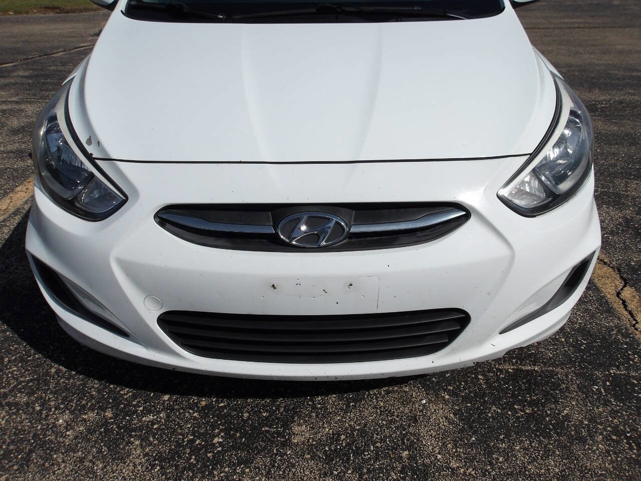 Used 2015 Hyundai Accent GLS image 25