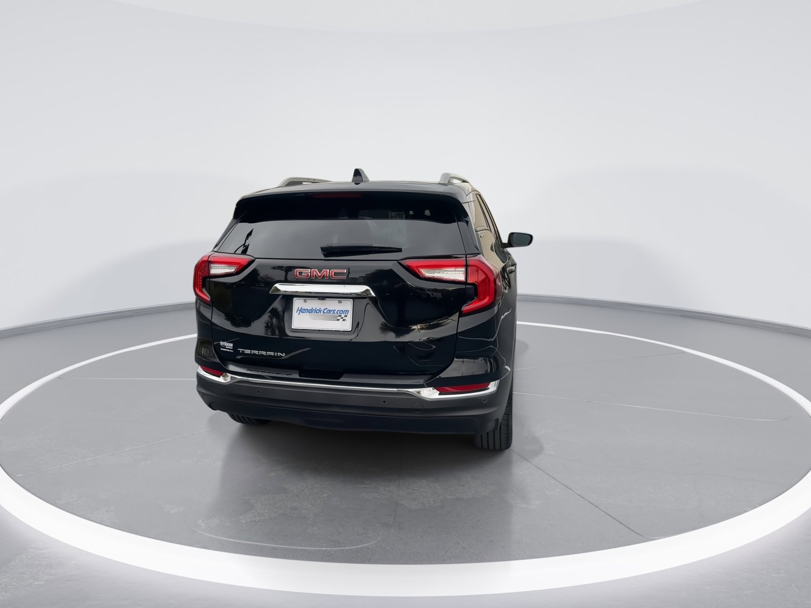 Used 2022 GMC Terrain SLT w/ Infotainment Package II image 8