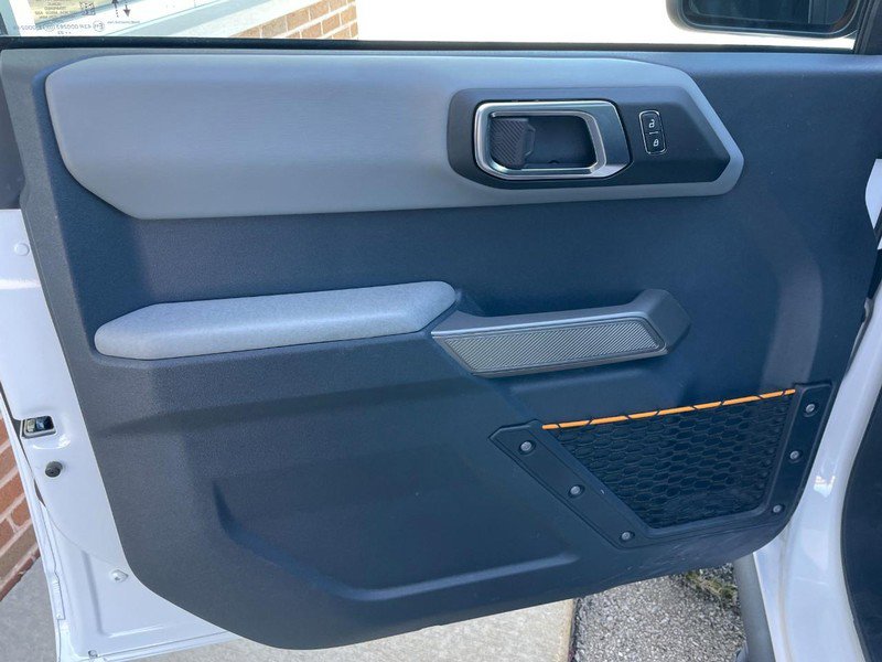 Used 2023 Ford Bronco Badlands image 26
