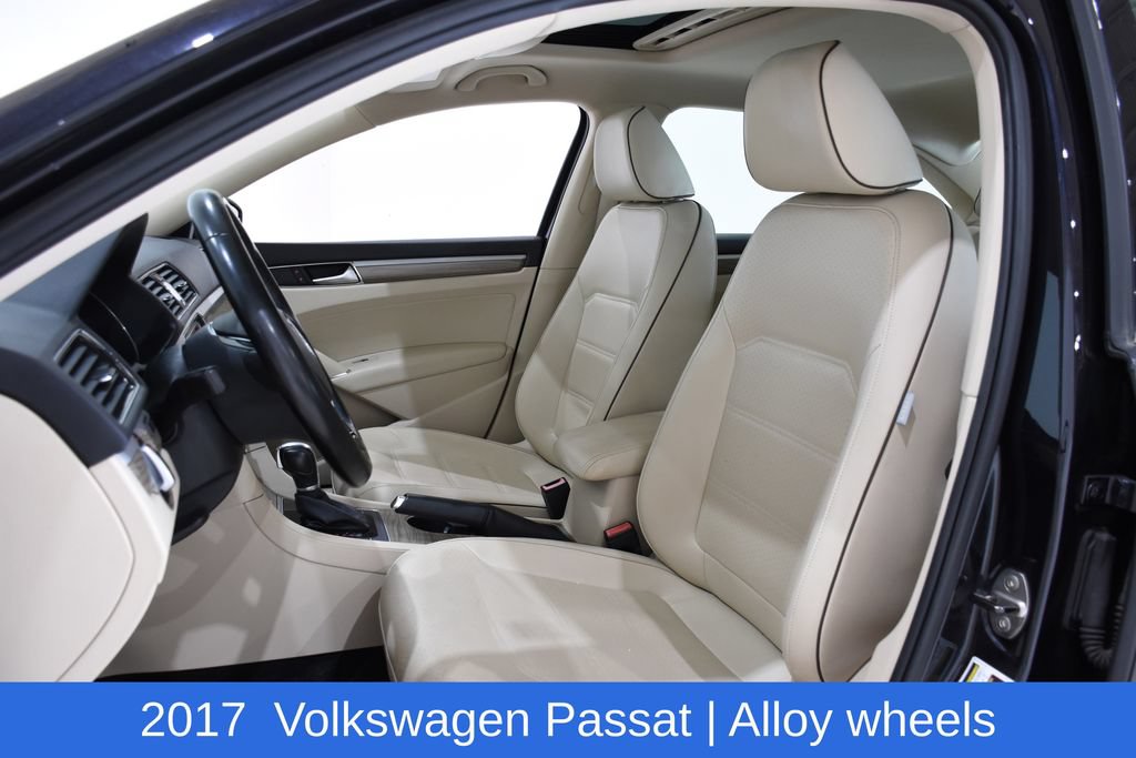 Used 2017 Volkswagen Passat 1.8T SE FWD image 21