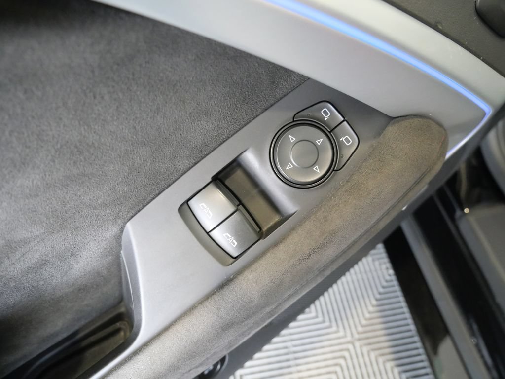 Used 2017 Chevrolet Camaro ZL1 RWD image 15