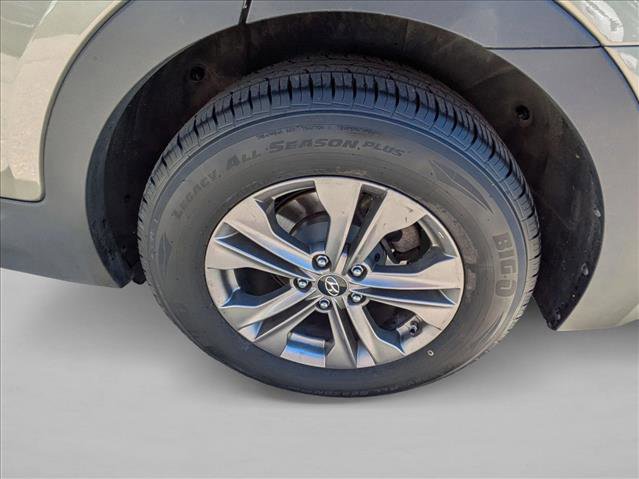 Used 2015 Hyundai Santa Fe Sport w/ Option Group 02 image 9