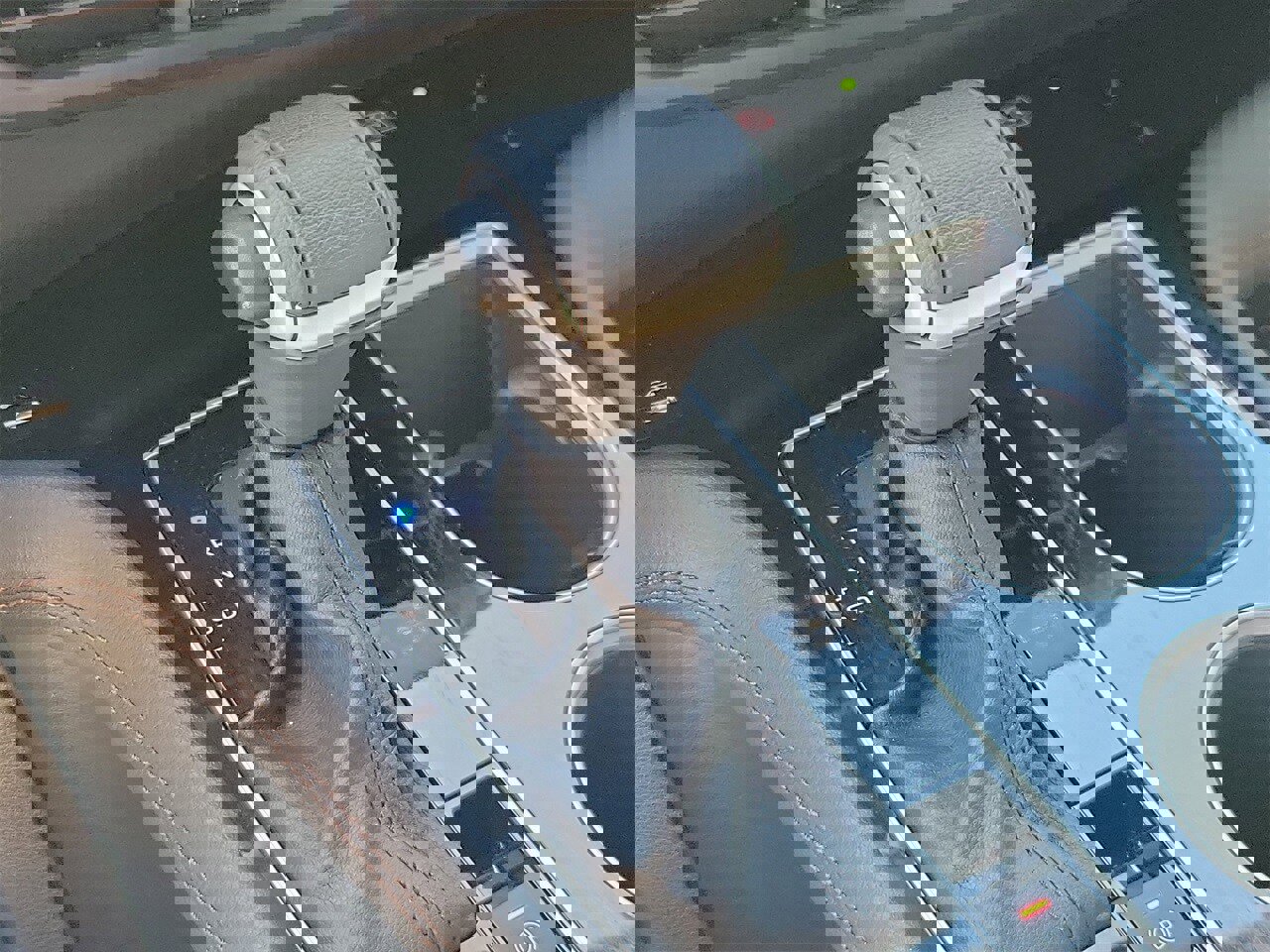 Used 2025 Toyota Sienna Limited image 28