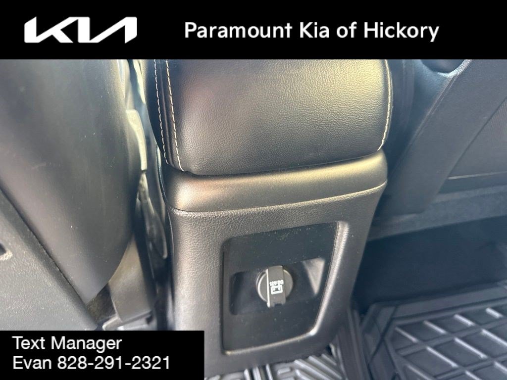 Used 2016 Dodge Journey Crossroad FWD image 16