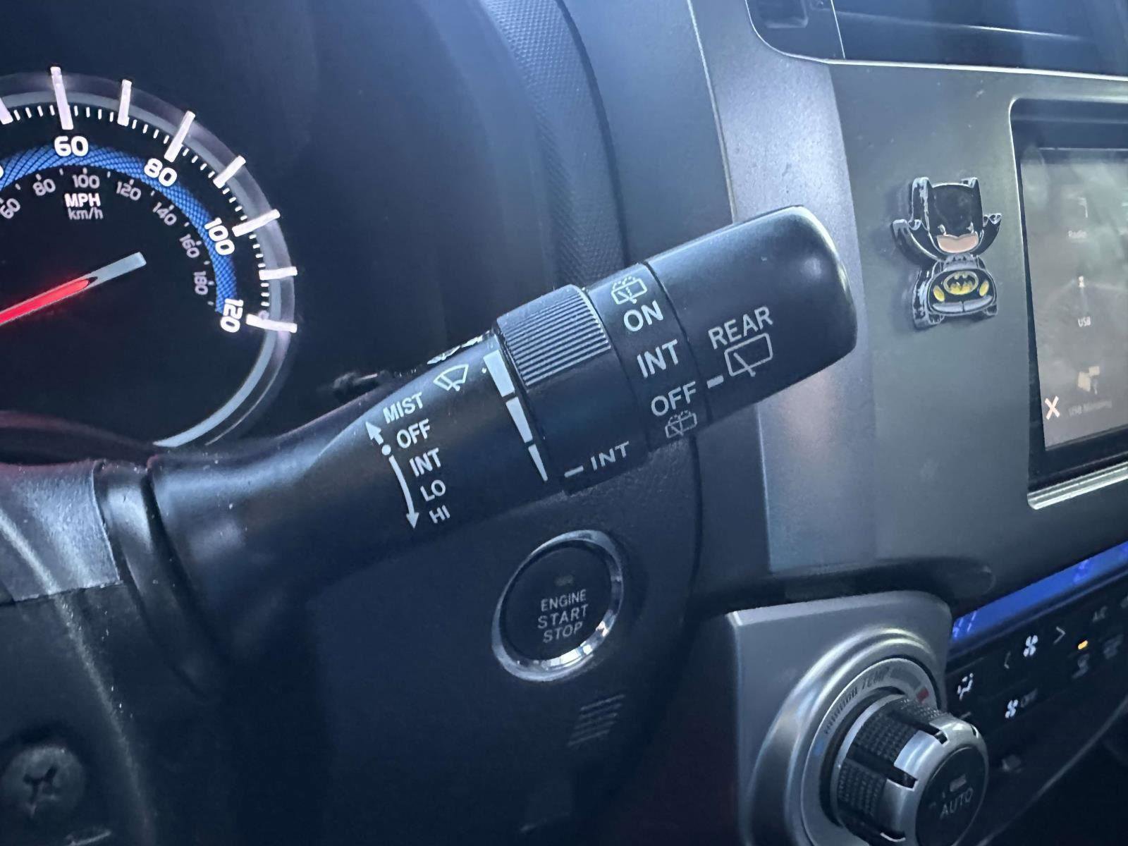 Used 2014 Toyota 4Runner Limited image 35