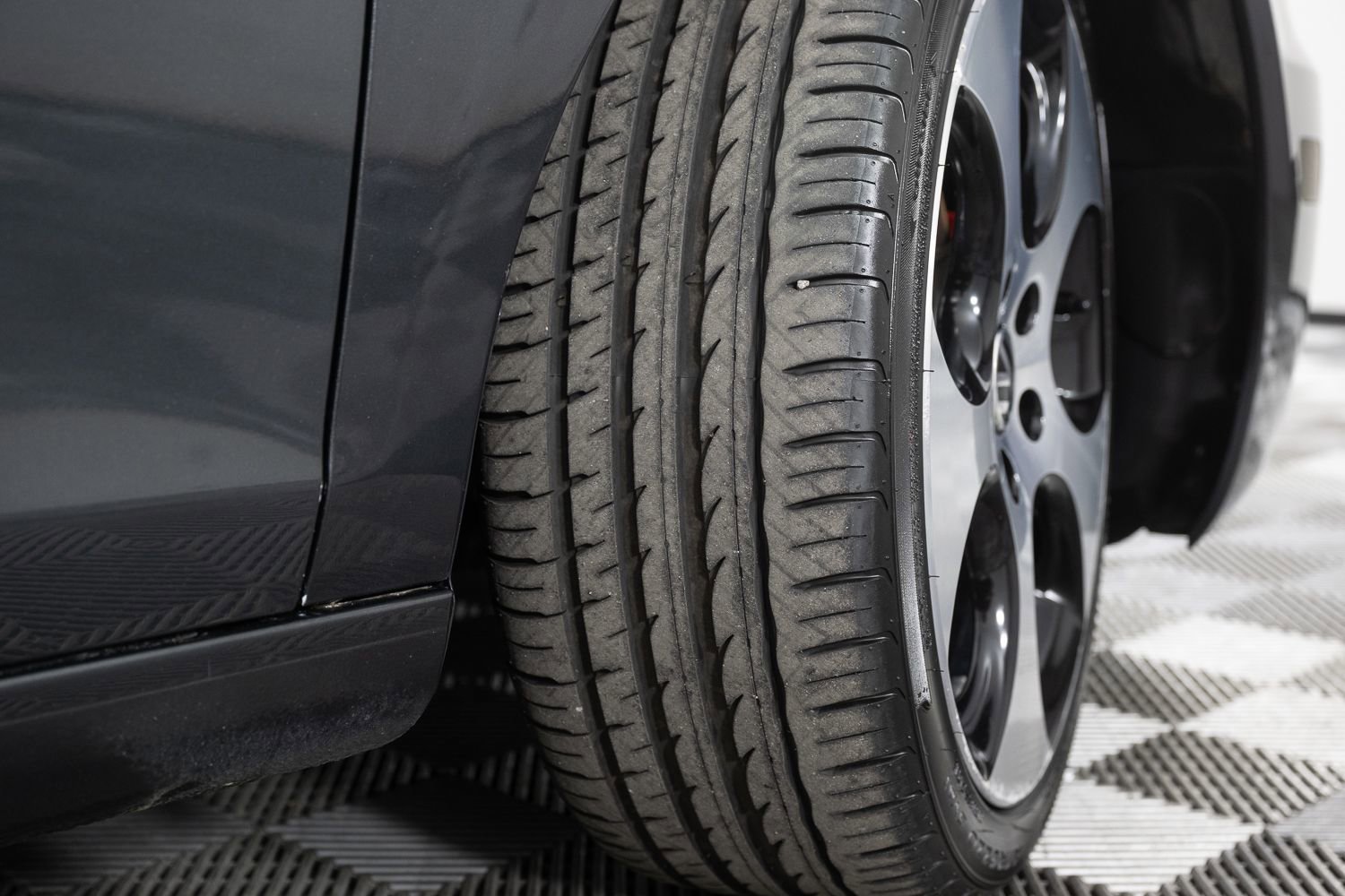 Used 2013 Volkswagen Golf 4-Door image 36