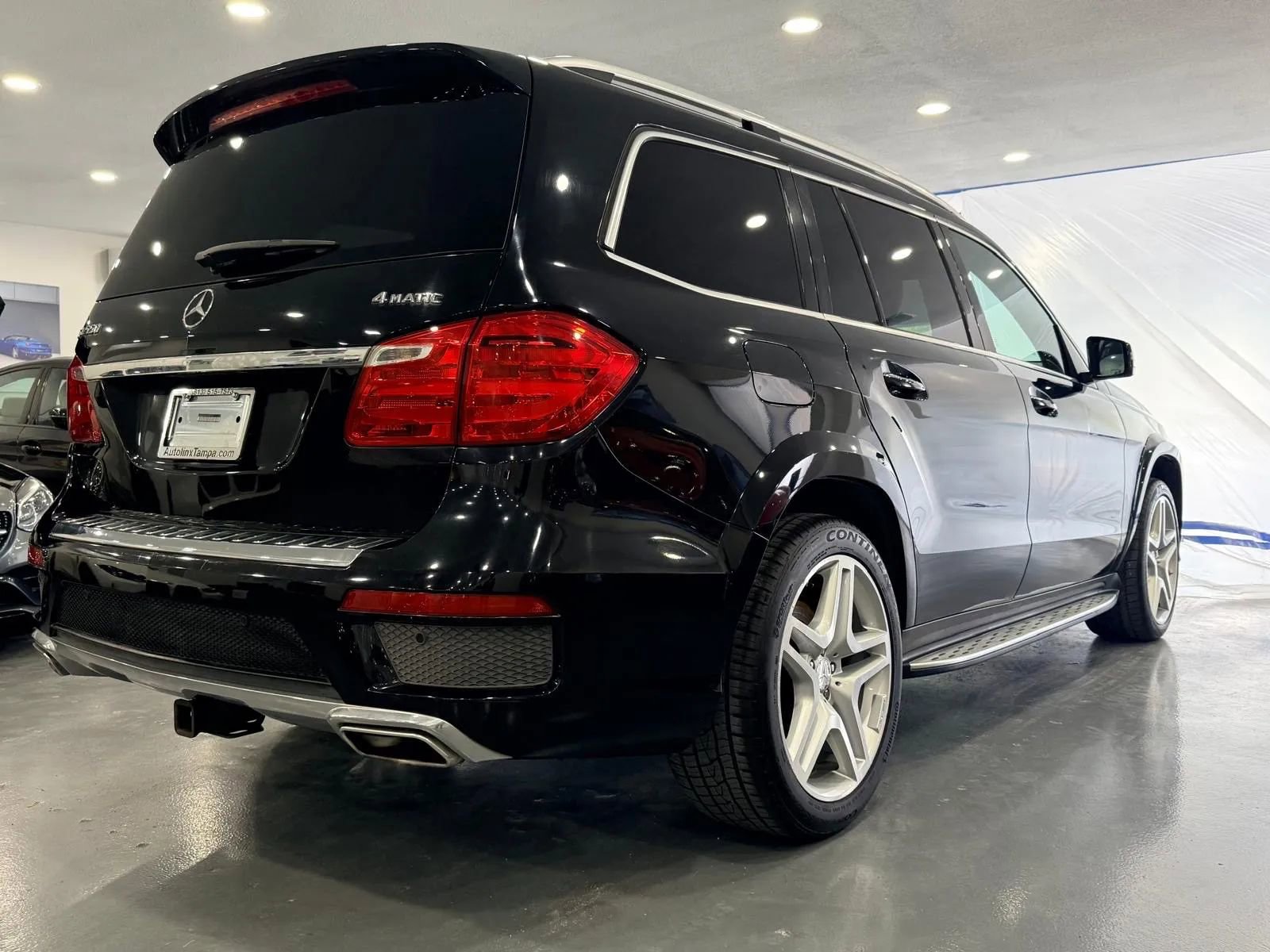 Used 2013 Mercedes-Benz GL 550 4MATIC image 8