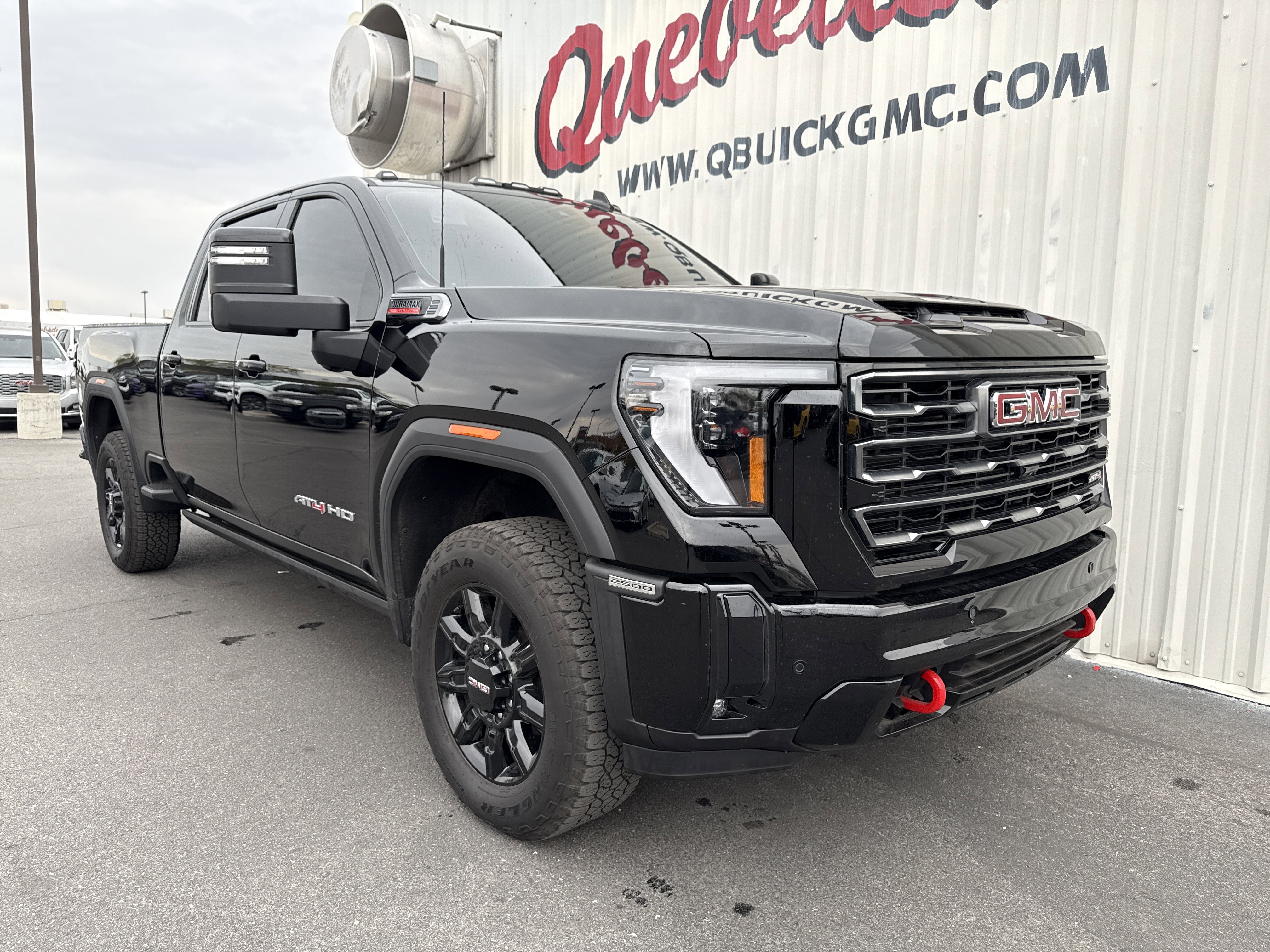 Used 2025 GMC Sierra 2500 AT4 w/ AT4 Premium Plus Package image 36