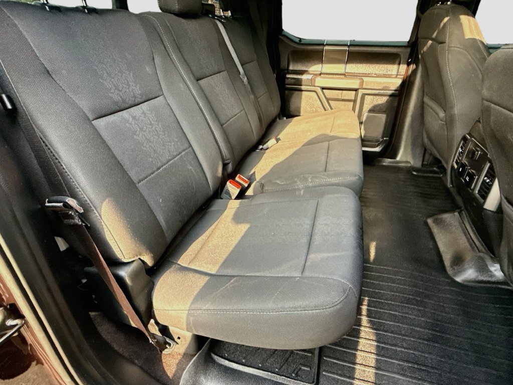 Used 2018 Ford F150 XLT w/ Equipment Group 302A Luxury AWD/4WD image 30