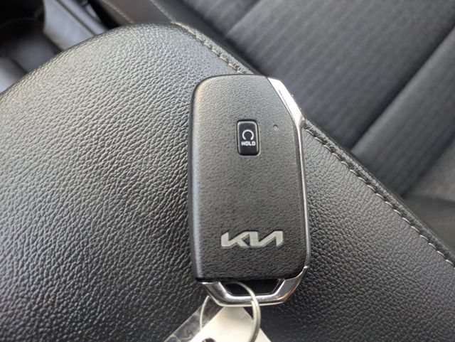 Used 2024 Kia Soul EX w/ Option Group 015 FWD image 31