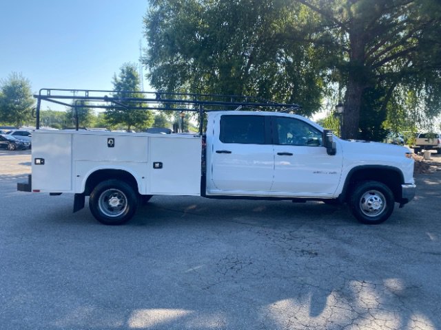 Used 2024 Chevrolet Silverado 3500 W/T w/ WT Convenience Package image 6