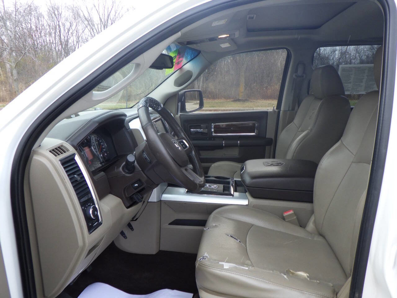 Used 2009 Dodge Ram 1500 Truck Laramie w/ Chrome Accents Group image 10