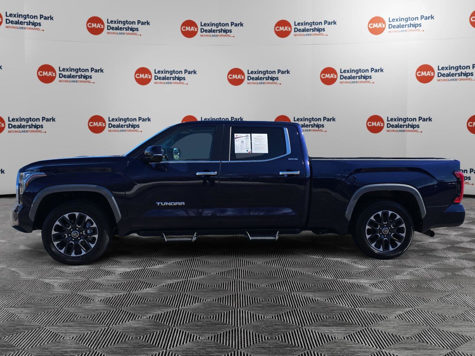 Used 2022 Toyota Tundra Limited image 4