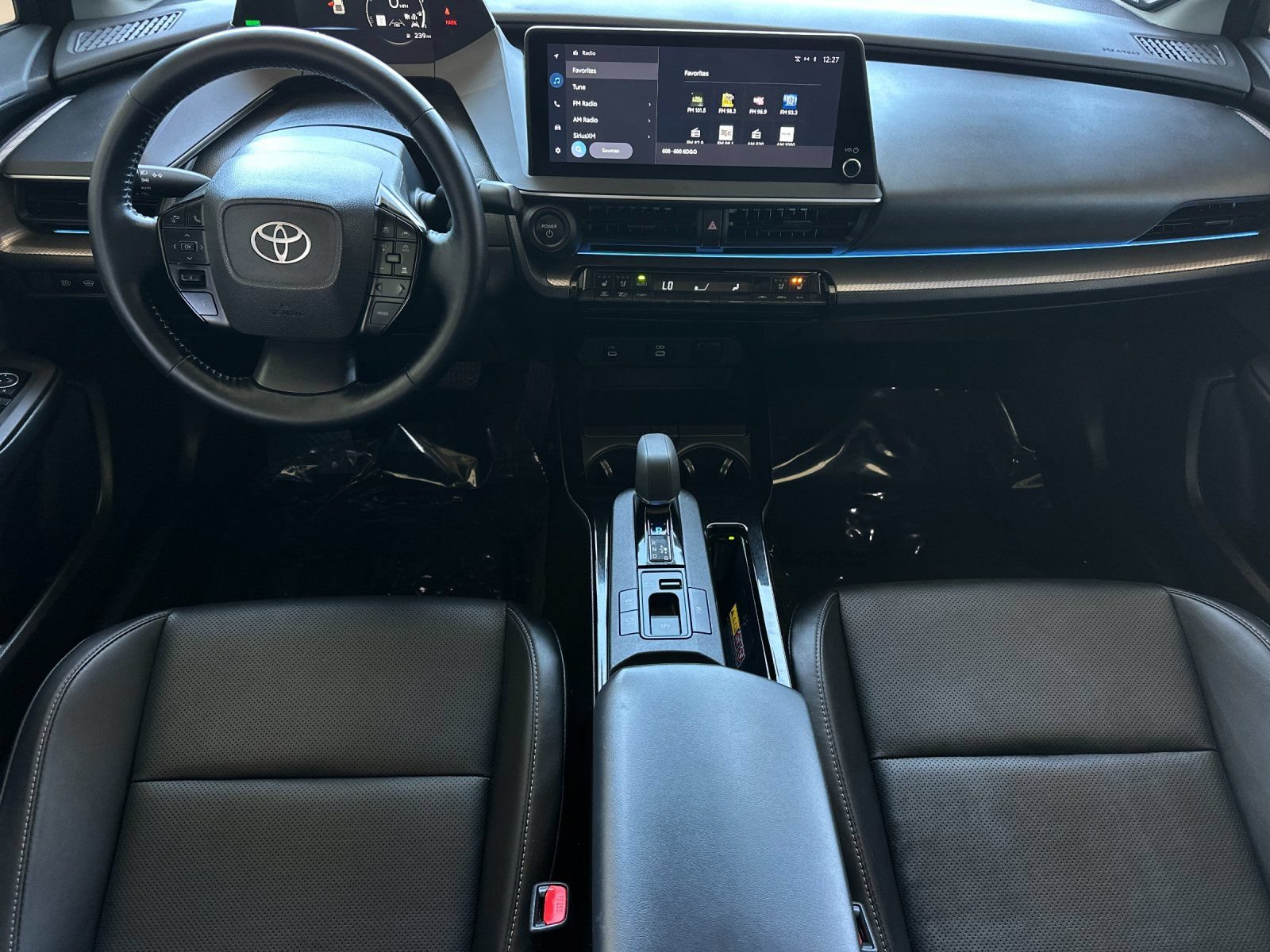 Used 2024 Toyota Prius Limited FWD image 12