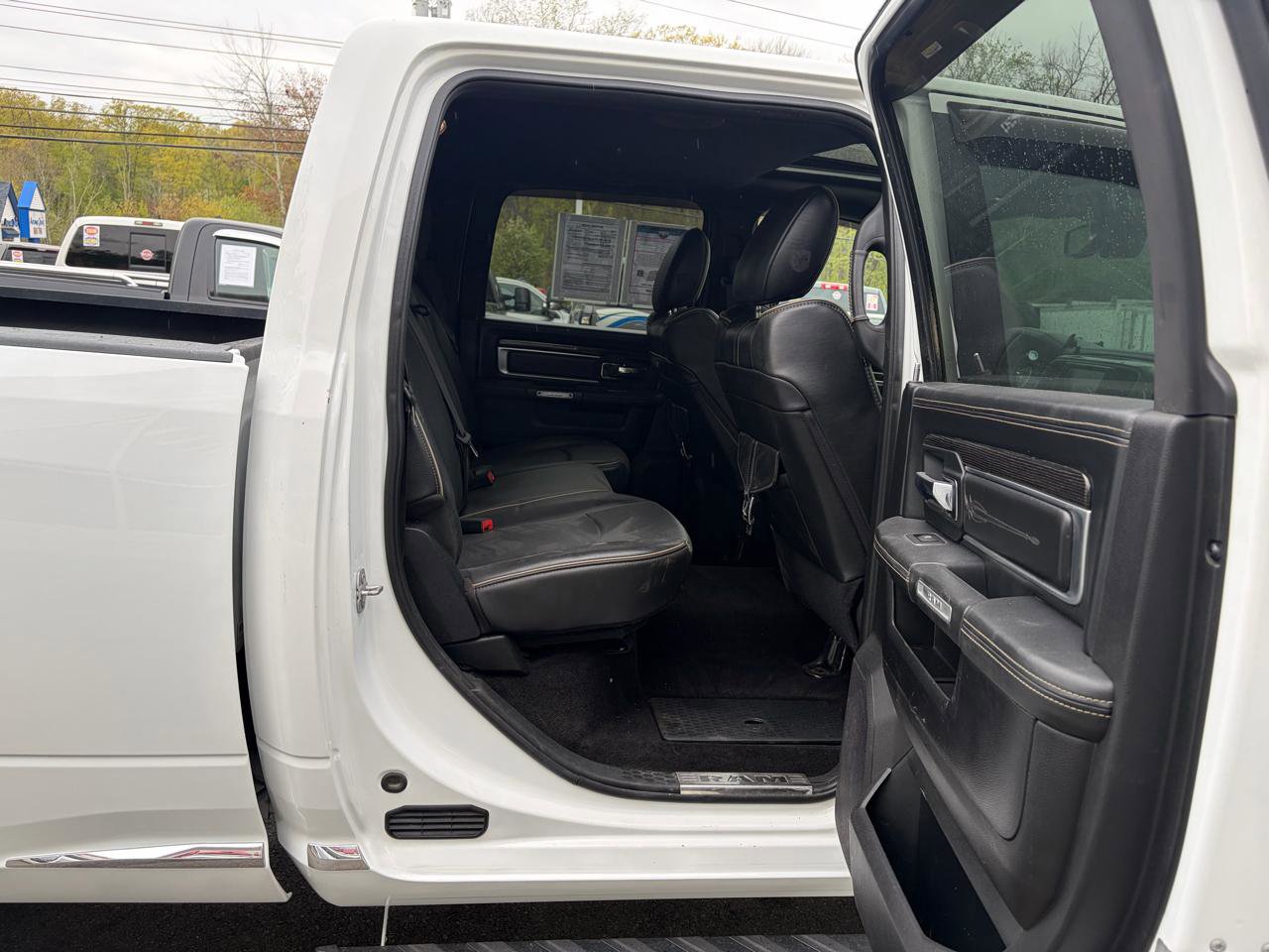 Used 2017 RAM 2500 Limited AWD/4WD image 43