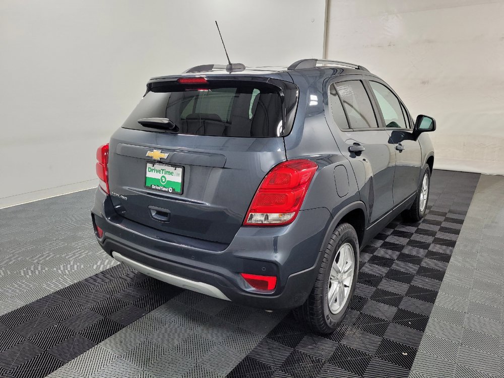 Used 2022 Chevrolet Trax LT w/ Driver Confidence Package AWD/4WD image 9