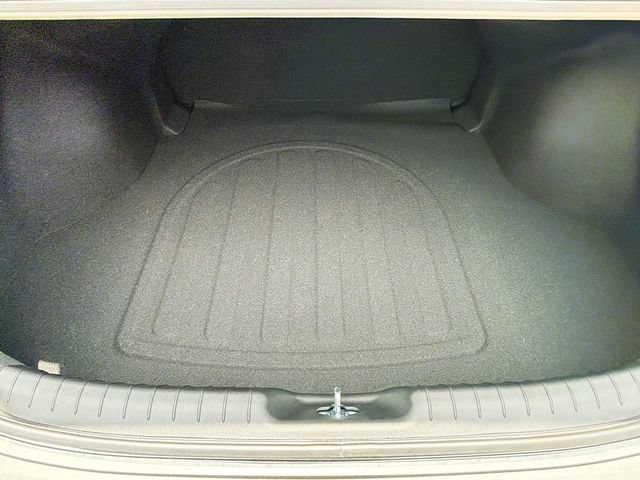 New 2026 Hyundai Elantra SE FWD image 25