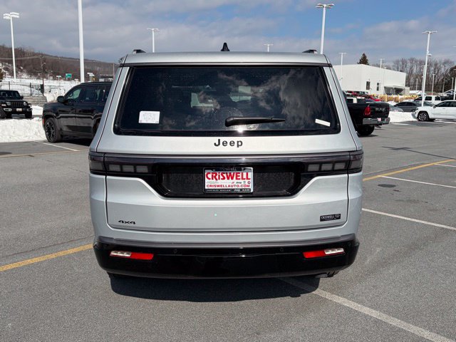 New 2026 Jeep Grand Wagoneer Limited AWD/4WD image 6