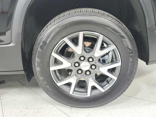 Used 2021 GMC Acadia SLE FWD image 46