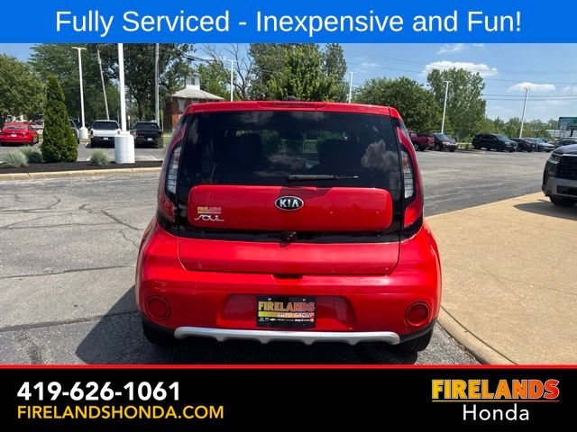 Used 2017 Kia Soul + FWD image 4