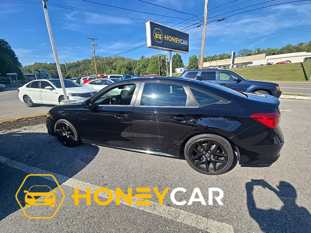 Used 2023 Honda Civic Sport image 1