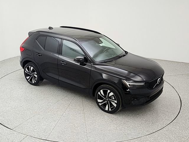 Used 2026 Volvo XC40 B5 Ultra image 15