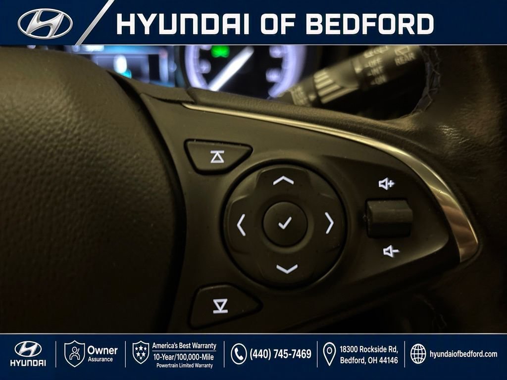 Used 2020 Buick Envision Essence AWD/4WD image 24