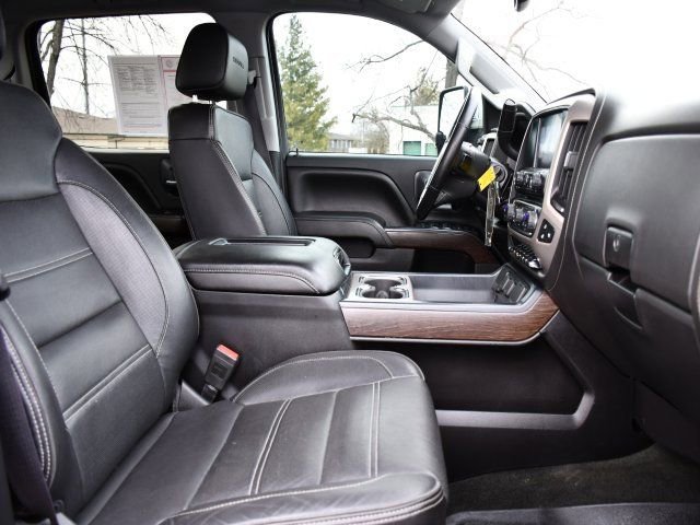 Used 2017 GMC Sierra 2500 Denali w/ Duramax Plus Package image 33