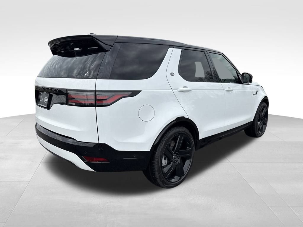 Used 2025 Land Rover Discovery Dynamic SE AWD/4WD image 7
