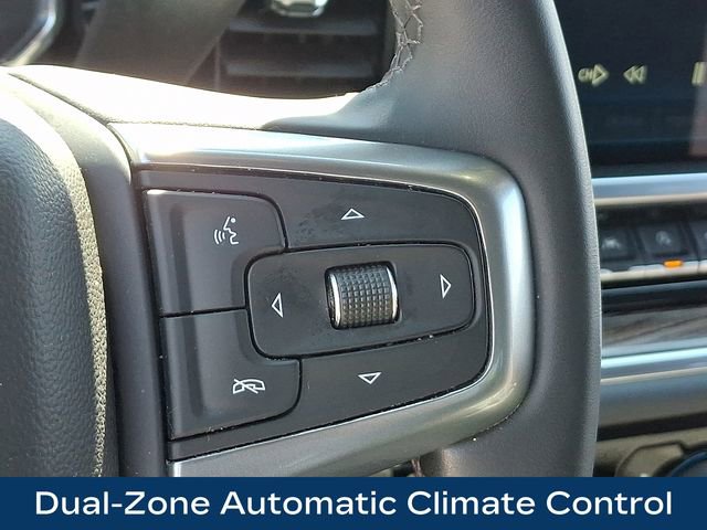 Used 2023 Chevrolet Silverado 1500 LT AWD/4WD image 8