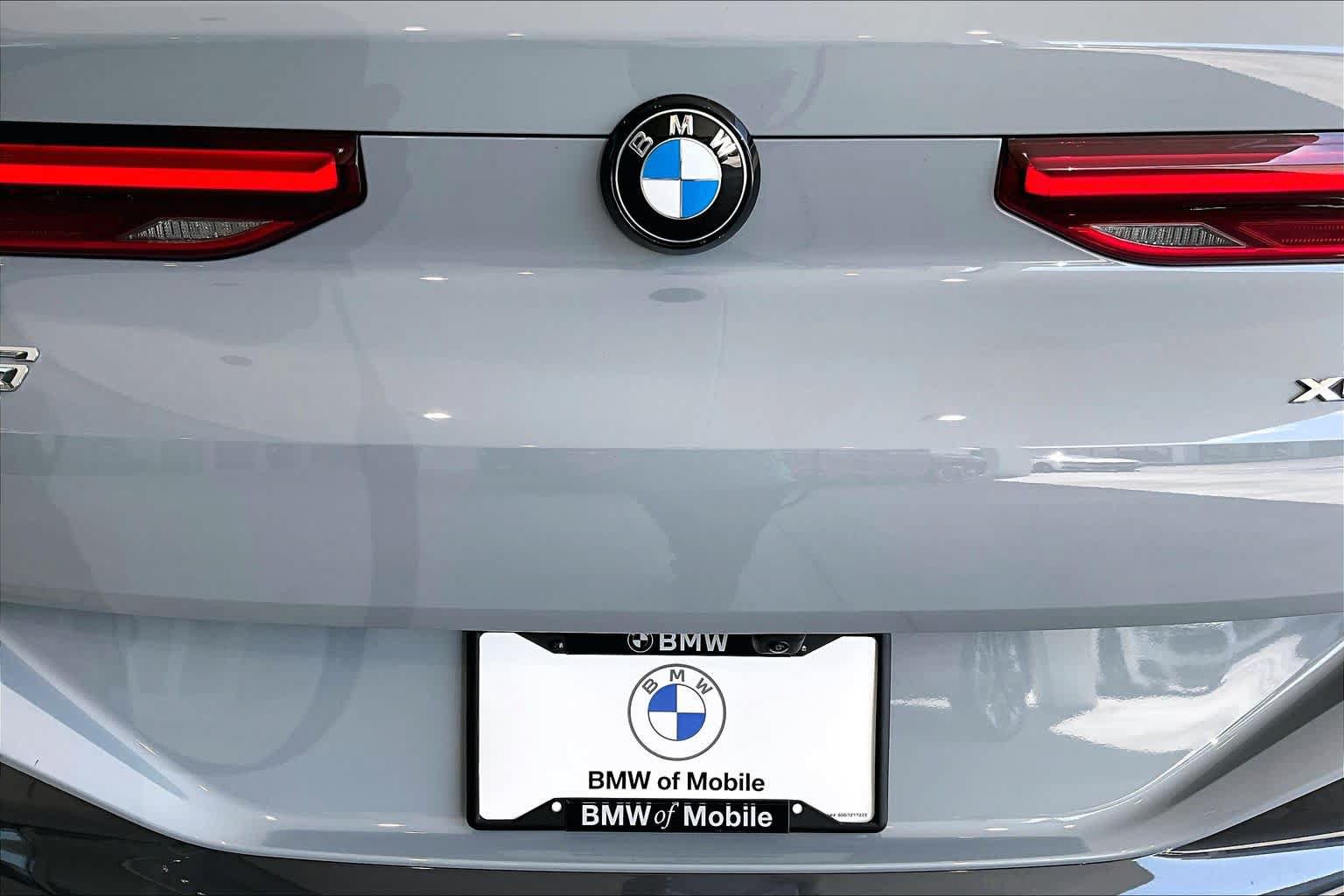 Used 2026 BMW X6 xDrive40i w/ Premium Package AWD/4WD image 30
