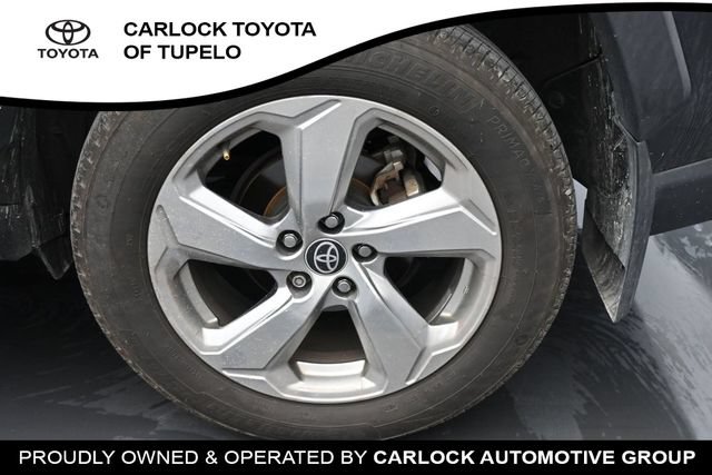 Used 2021 Toyota RAV4 Limited AWD/4WD image 17
