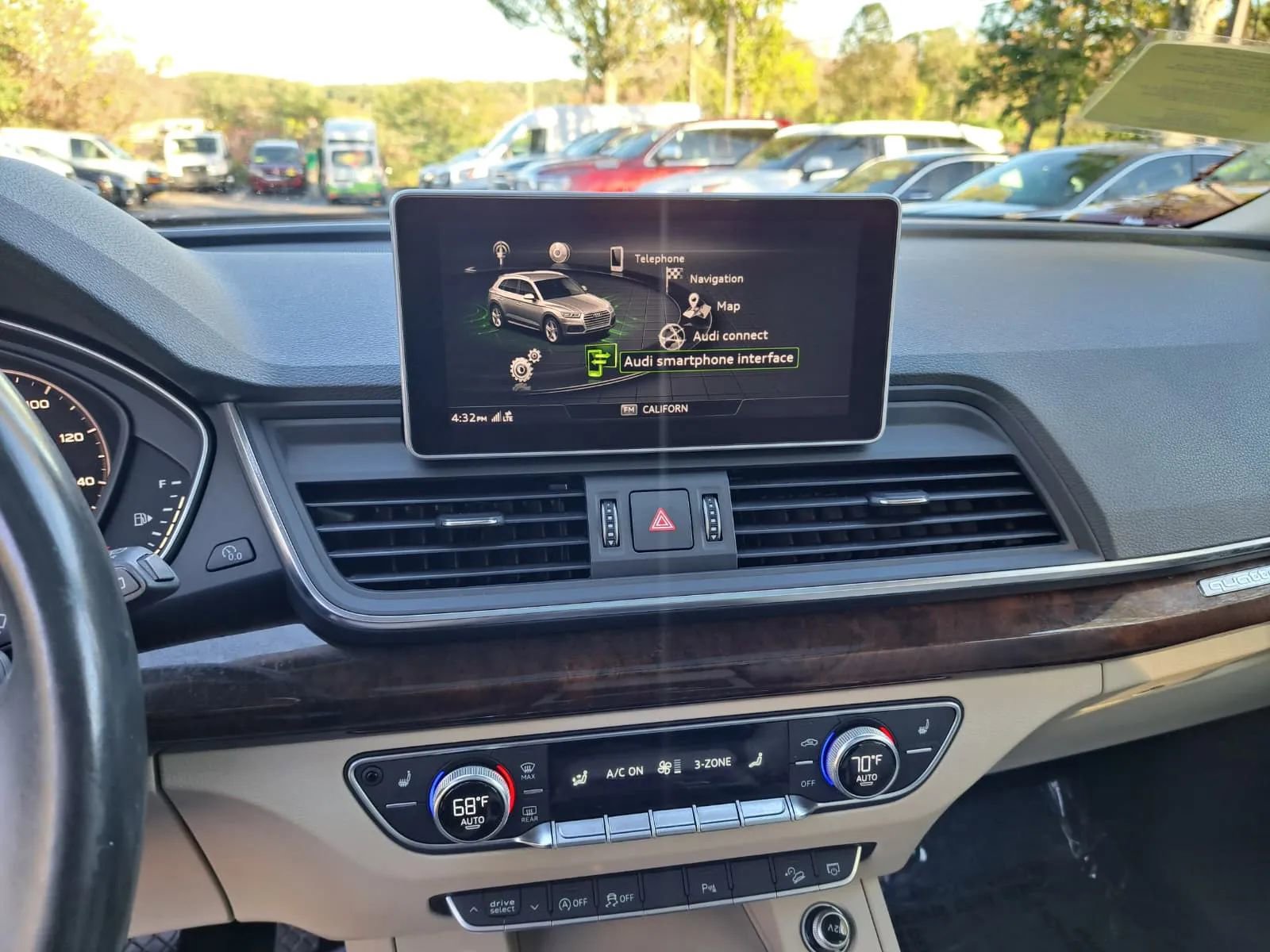 Used 2018 Audi Q5 2.0T Premium Plus w/ Premium Plus Package image 23