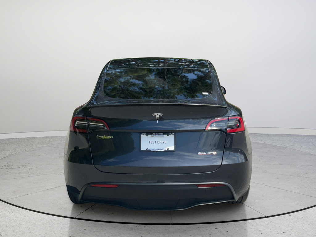 Used 2025 Tesla Model Y Performance AWD/4WD image 9