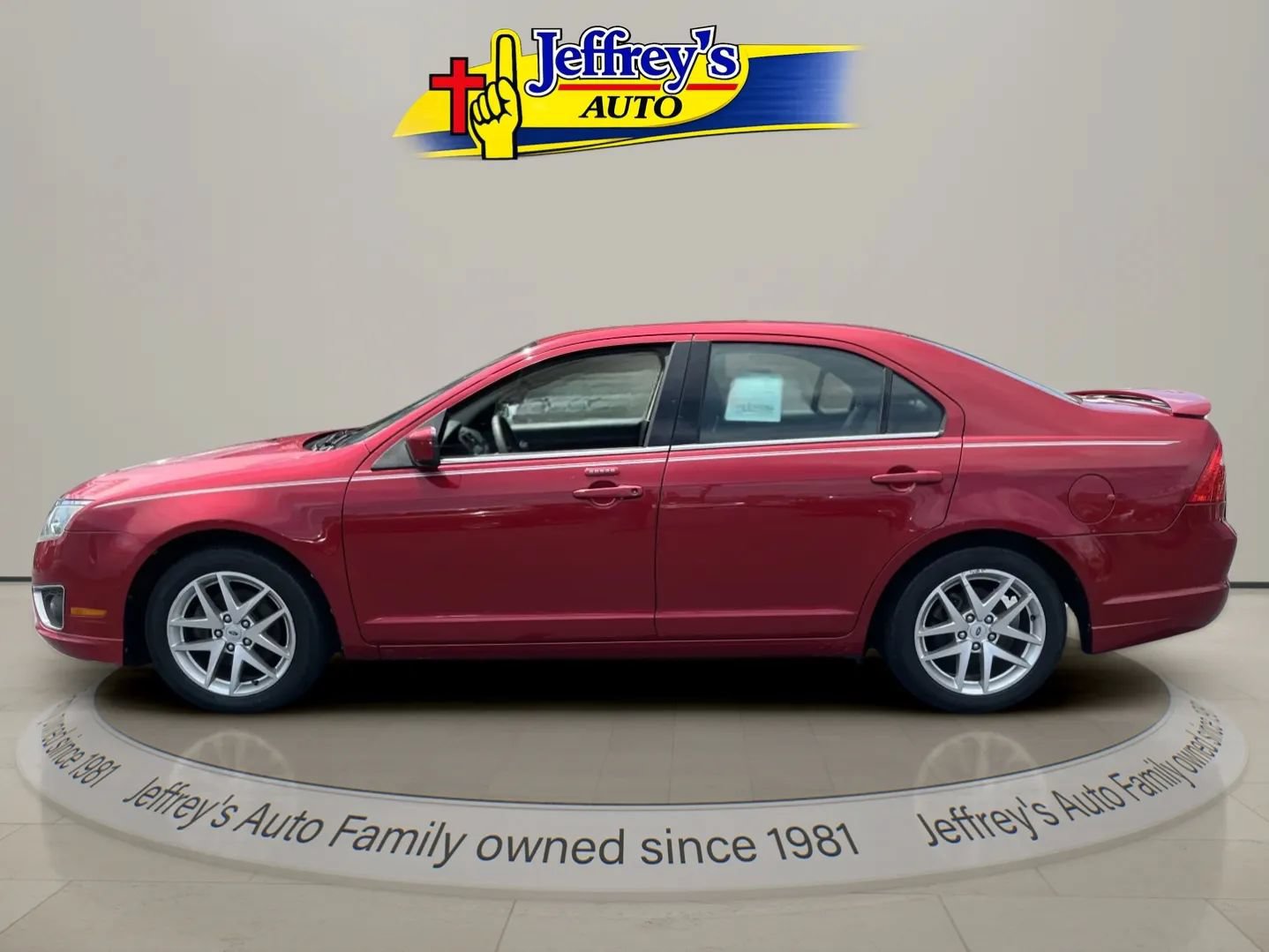 Used 2012 Ford Fusion SEL FWD image 2