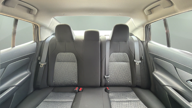 New 2027 Nissan Sentra SV w/ SV Convenience Package FWD image 18