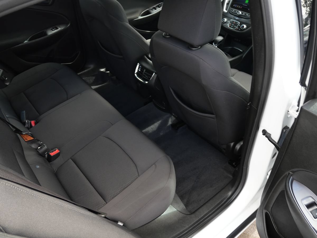Used 2022 Chevrolet Malibu LT FWD image 22
