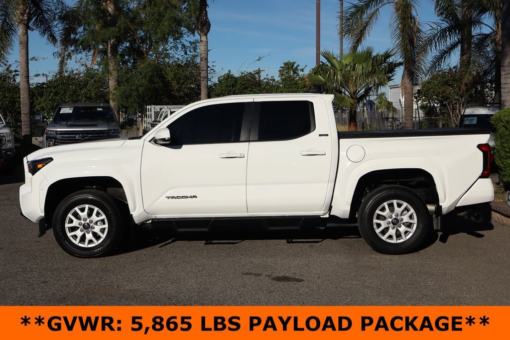 Used 2024 Toyota Tacoma SR5 AWD/4WD image 5